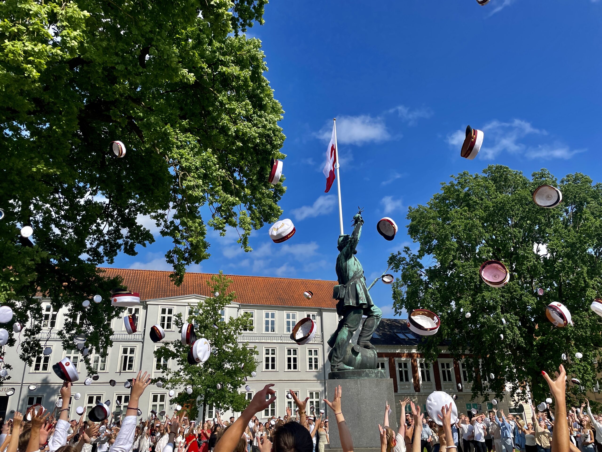 Markant færre studenter går direkte videre med uddannelse