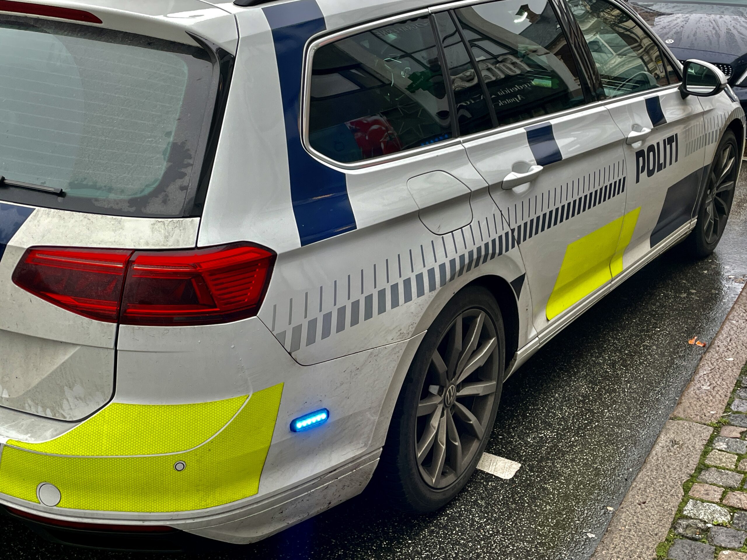 Bombealarm på legeplads viste sig at være fyrværkeri