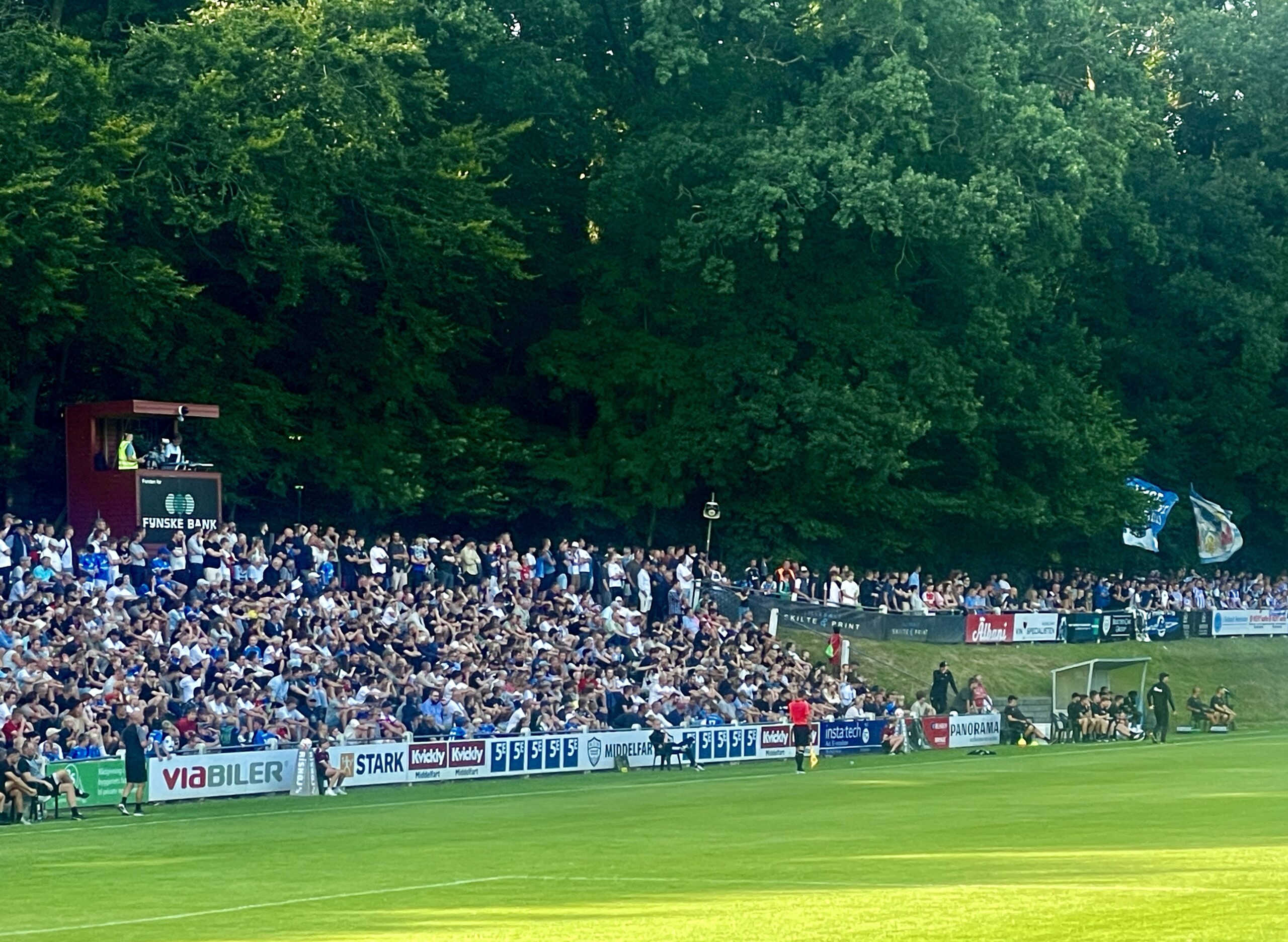 Middelfart Stadion undergår stor renovering – første etape i fuld gang