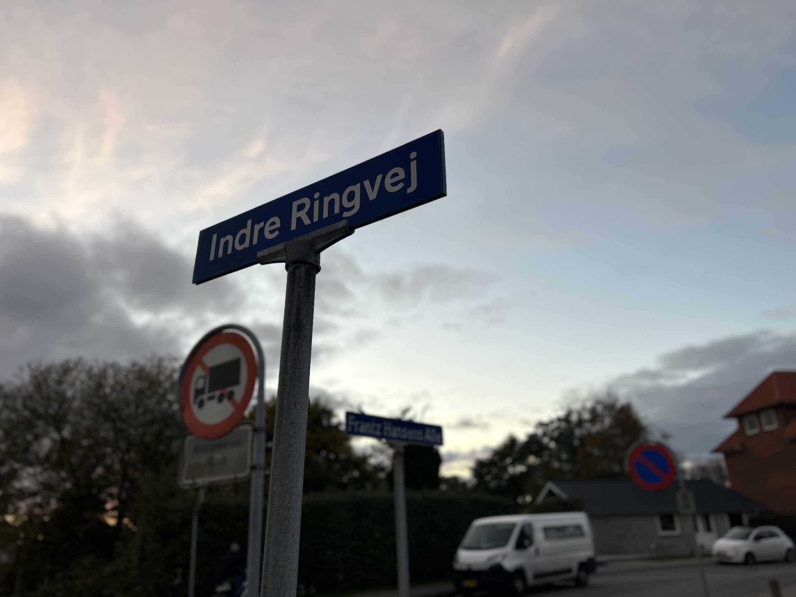 Politiet sigter mand i sagen om overfald på ni-årig pige