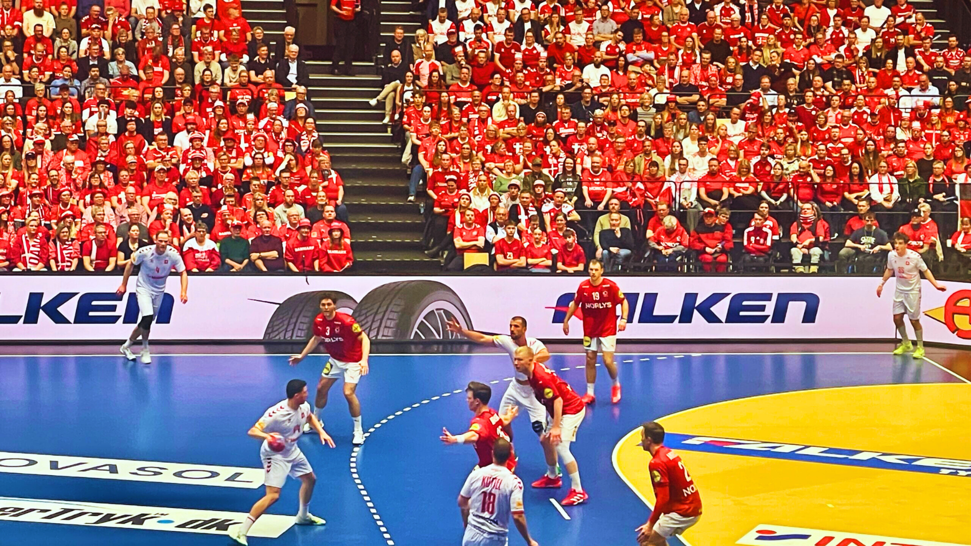 Danmark udraderede Schweiz og er i kvartfinalen