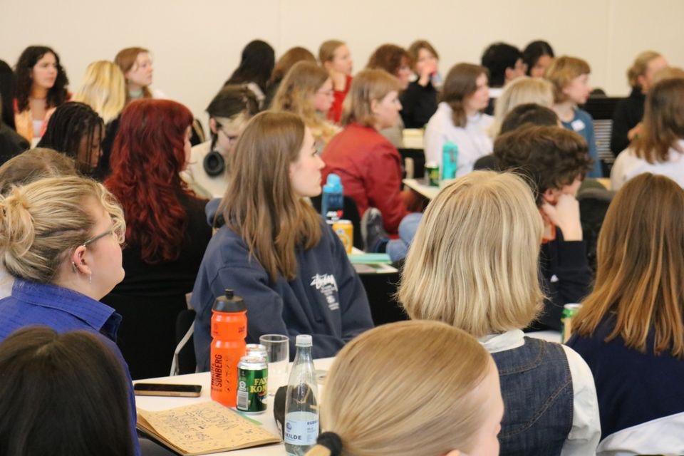 Gymnasieelever fra hele landet samles til klimatopmøde i Vejle