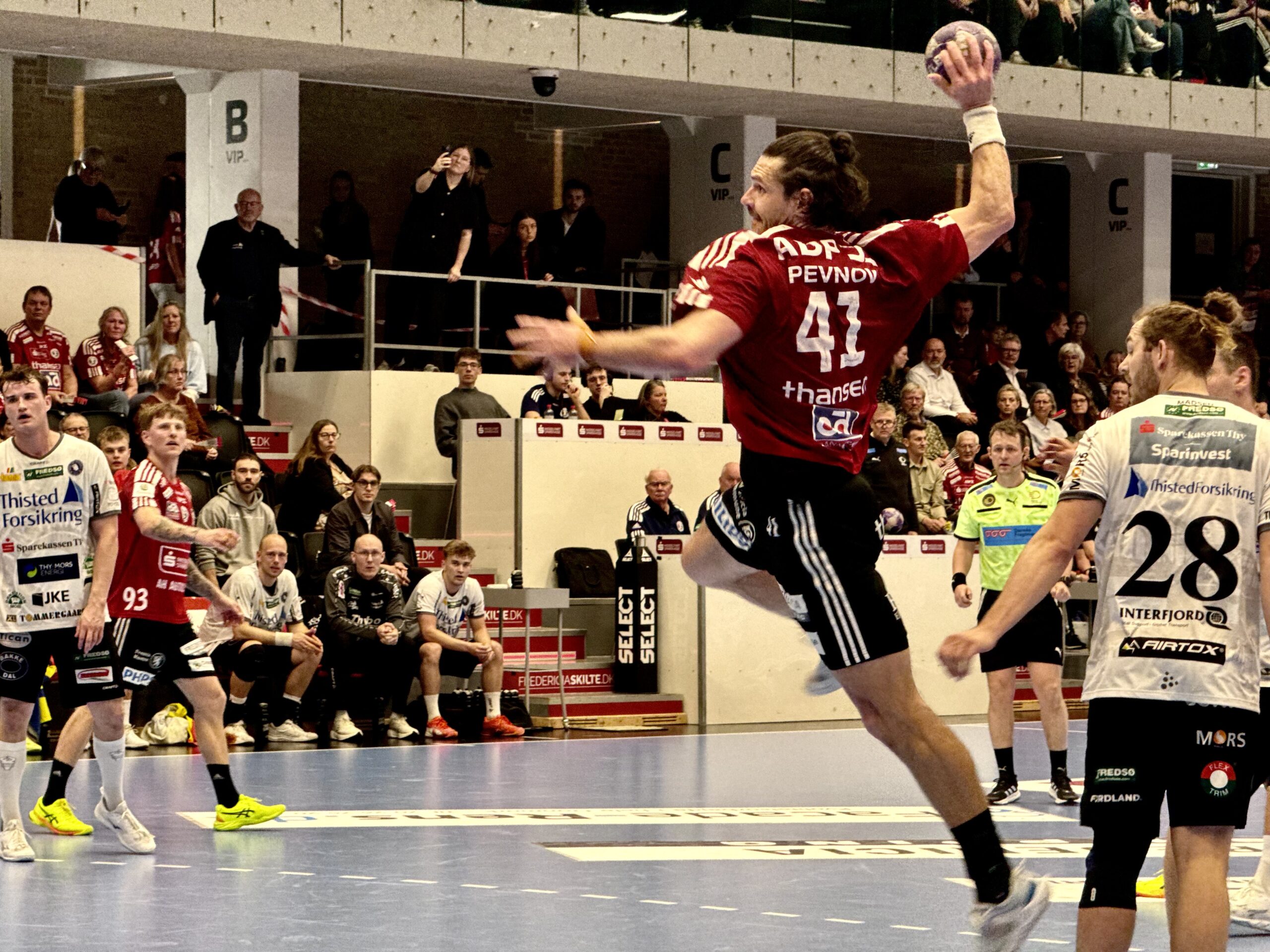 Mors/Thy tromlede henover over Fredericia HK