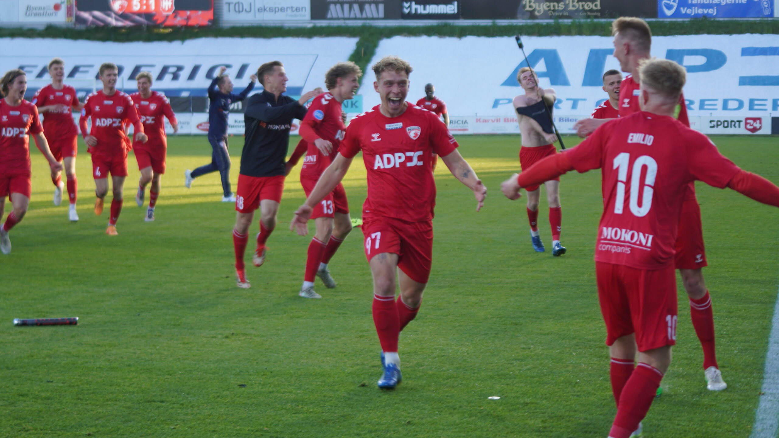 Live: FC Fredericias oprykkere møder den slagne konkurrent