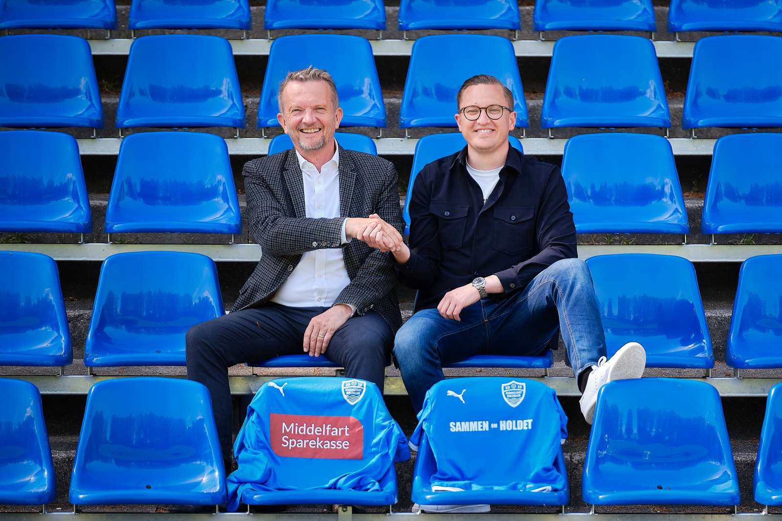 Middelfart Sparekasse giver ekstra rygvind til byens fodboldstolthed