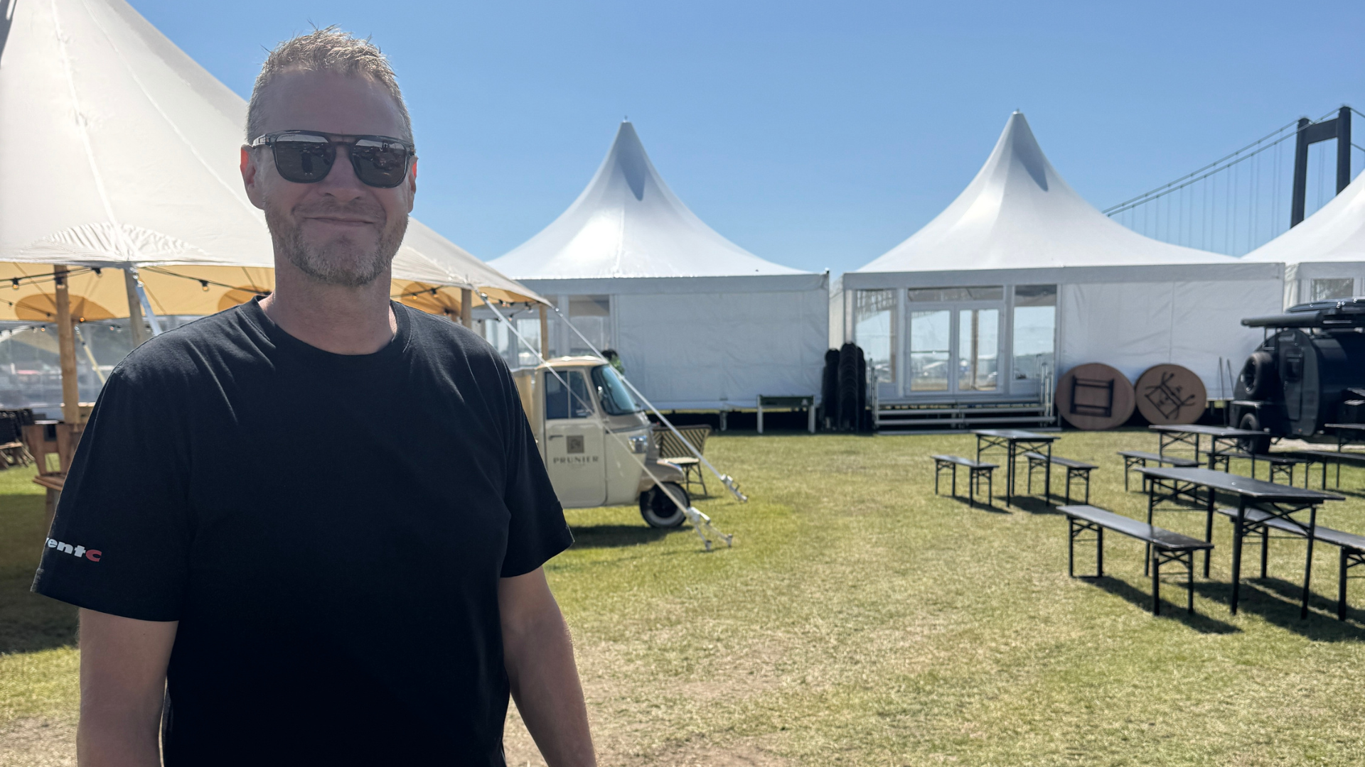 Eksklusiv VIP-fest ved Rock Under Broen 2025: »Det bliver rosé, kaviar og en sindssygt god fest«
