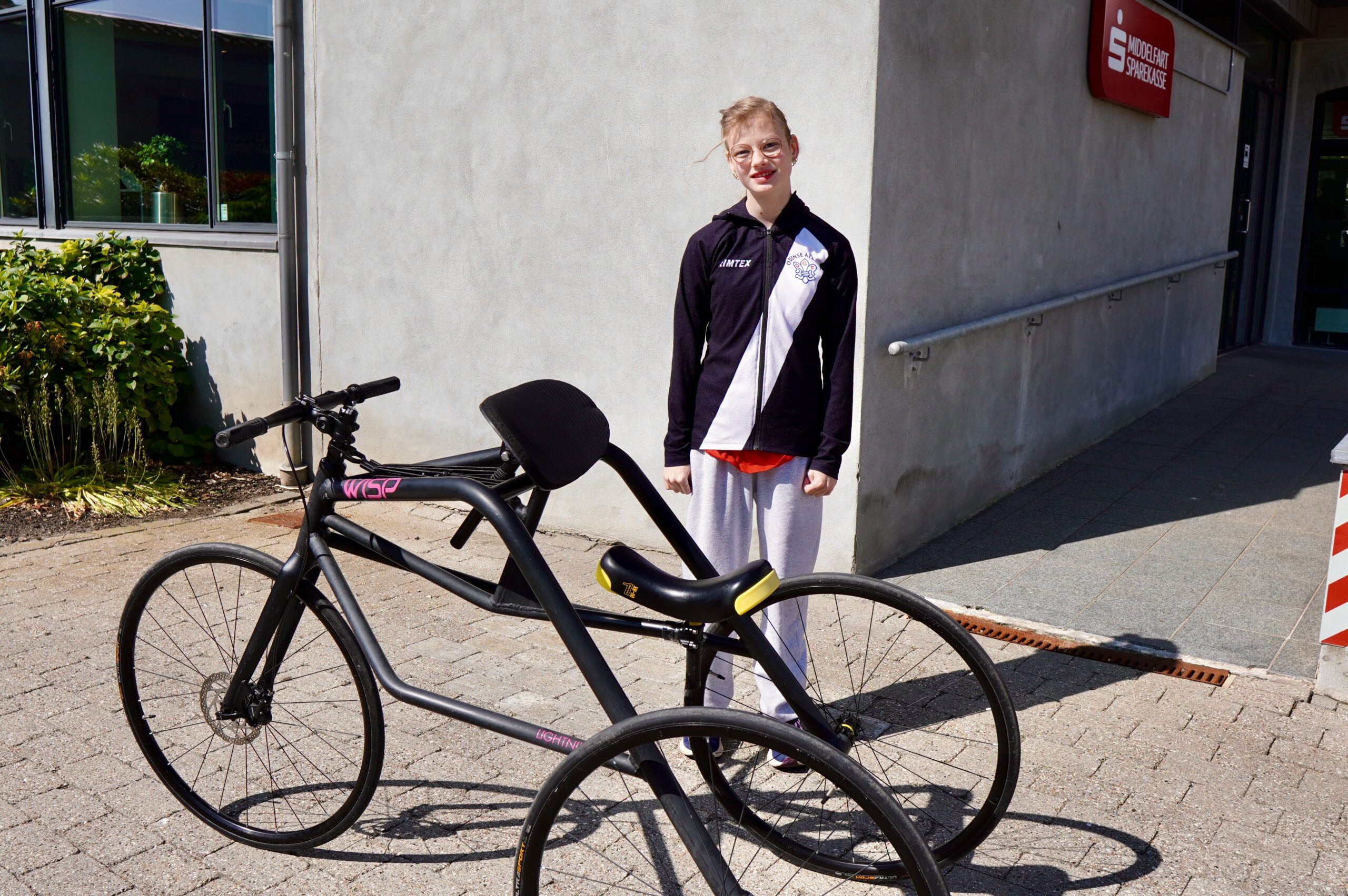 14-årige Sofie jagter podiet i Finland og drømmen om Para-OL – nu får hun 10.000 kroner i støtte fra Fredericia Idrætsfond