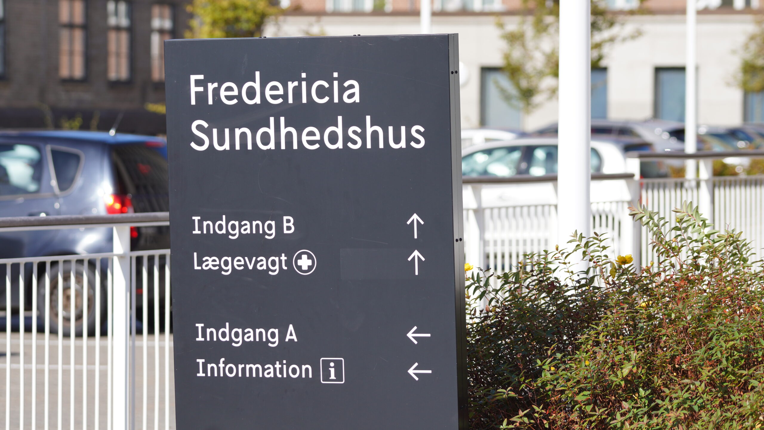 Ventetid på høreapparater sender patienter på tværs af regioner
