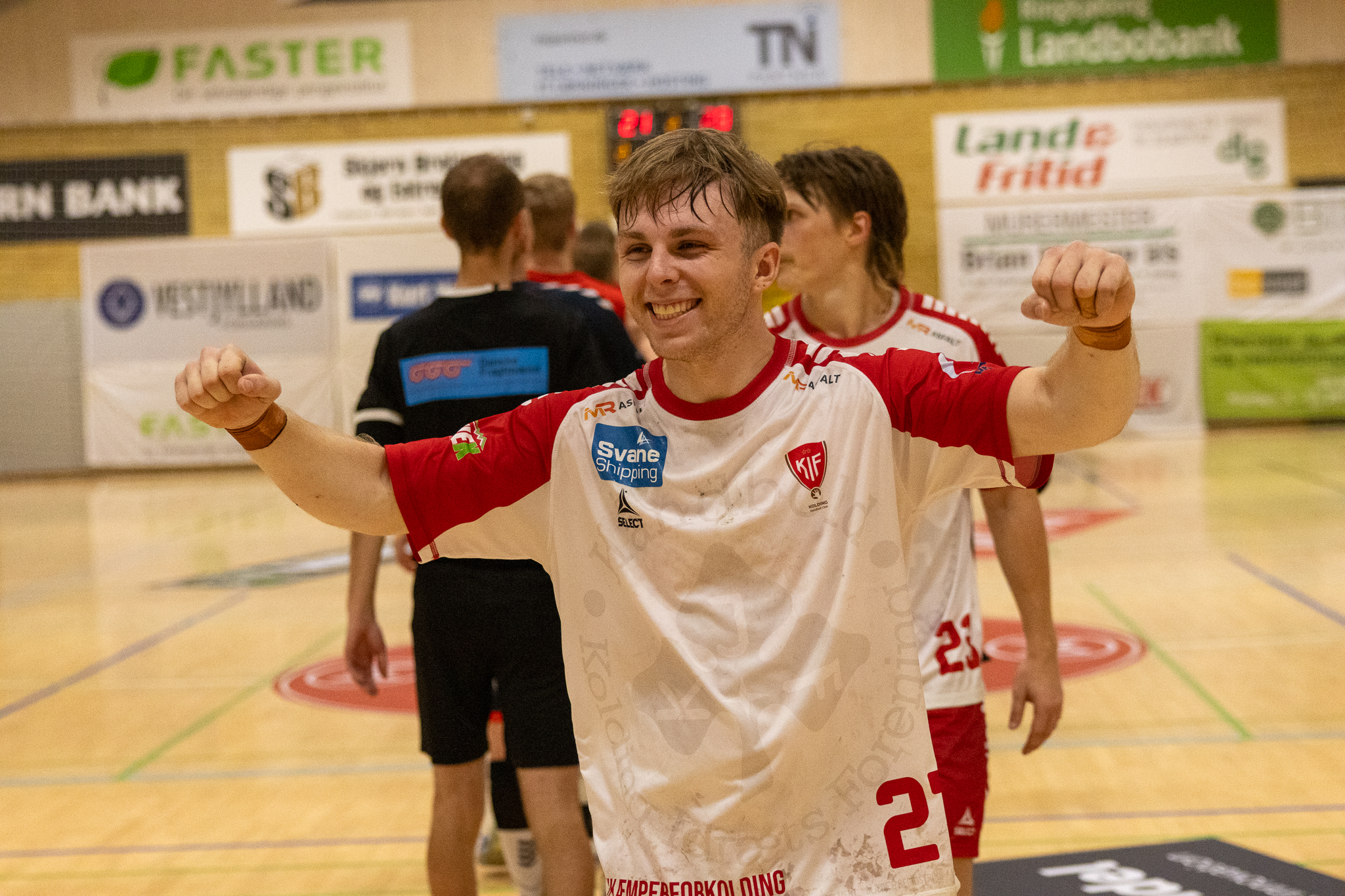 KIF Kolding rykker op og sender HØJ ned efter playoff-drama