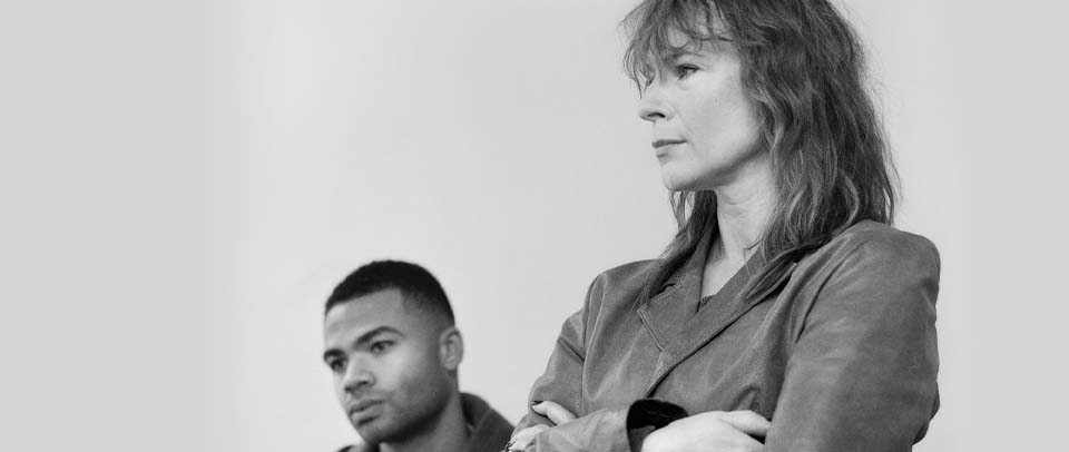 Iben Hjejle og Det Kongelige Teater kommer til Fredericia med anmelderrost drama